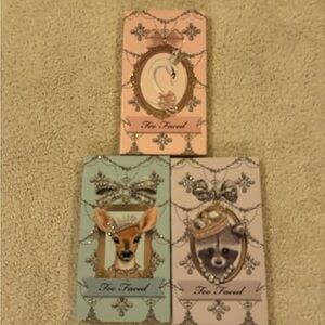 Too Faced Limited Edition Holiday  Animal Palette Set